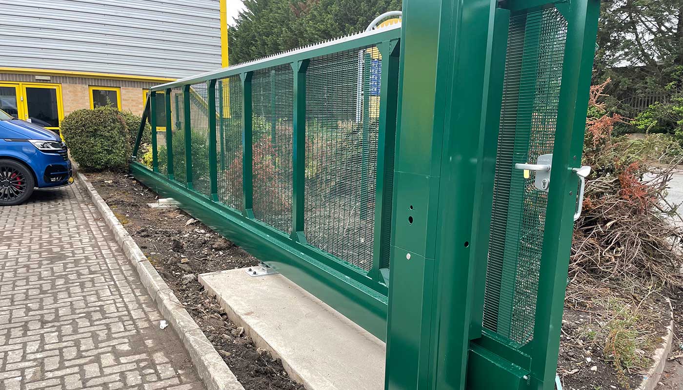 Cantilever Sliding Gates Lancashire