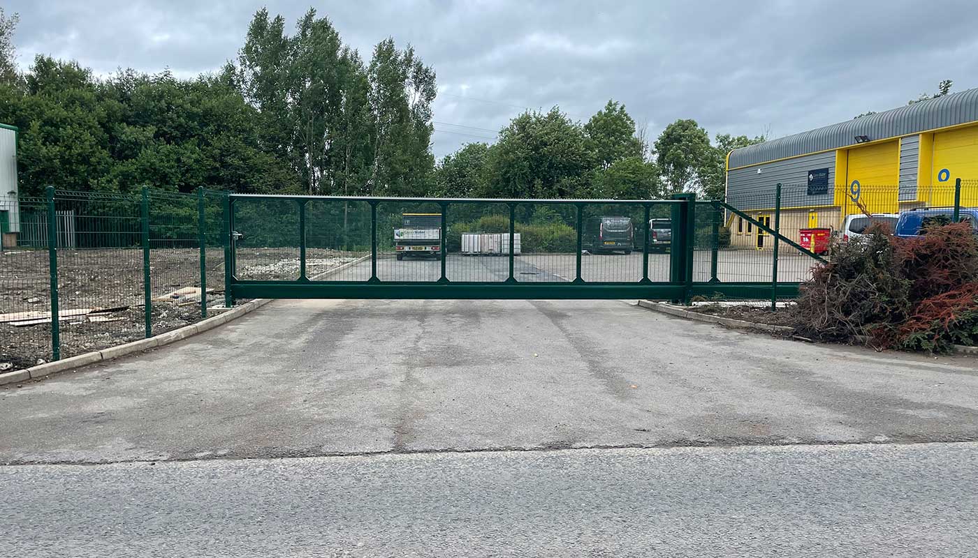 Cantilever Sliding Gates Lancashire
